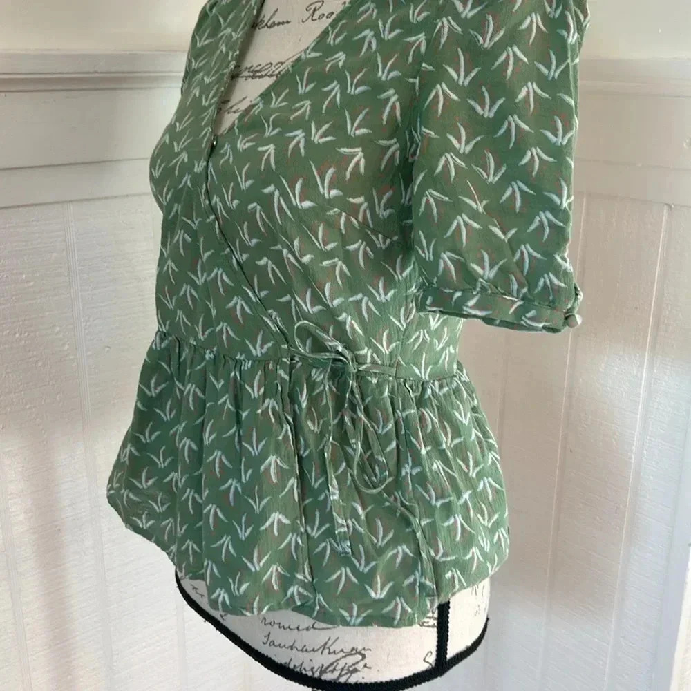 Lucky Brand Green Wrap Blouse XS 100% Cotton Natural Fibers - Picture 4 of 11